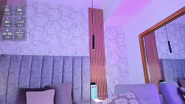 Snapshot of SofiiCruz chatting on April 15, 2026, 7:58 pm SofiiCruz online show from April 15, 2026, 7:58 pm