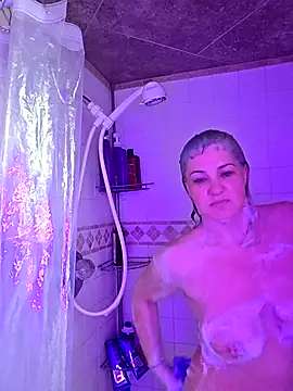 LadyB07 online show from April 11, 2026, 2:21 pm