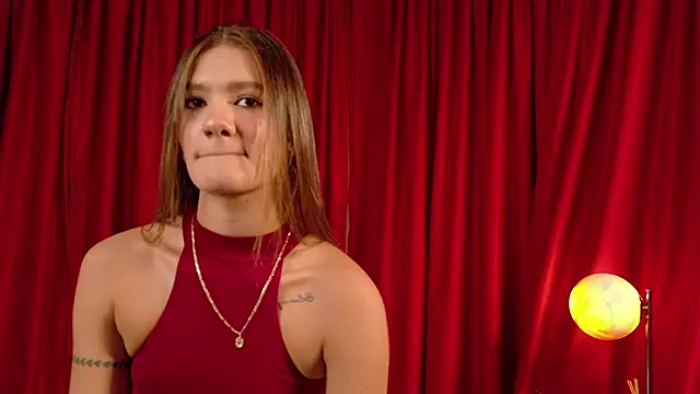 Snapshot of Mia_Benett_ chatting on April 6, 2026, 1:01 pm Mia Benett online show from April 6, 2026, 1:01 pm