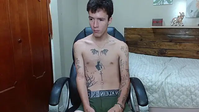 CamiEvan online show from March 9, 2026, 10:46 pm