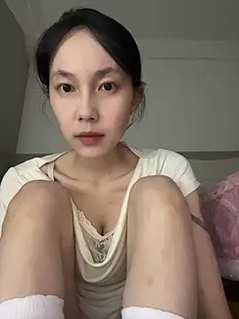 Snapshot of DD-5200 chatting on March 1, 2026, 4:07 pm DD-5200 online show from March 1, 2026, 4:07 pm