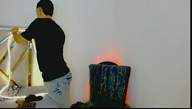 Snapshot of oliver___saint chatting on March 16, 2026, 5:59 pm oliver saint online show from March 16, 2026, 5:59 pm