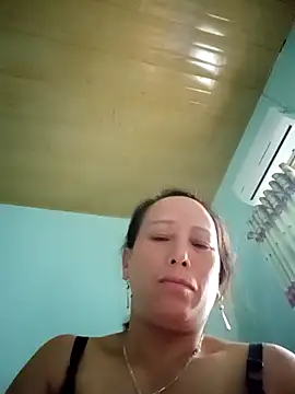 Snapshot of JenyLy68 chatting on March 5, 2026, 7:27 am JenyLy68 online show from March 5, 2026, 7:27 am