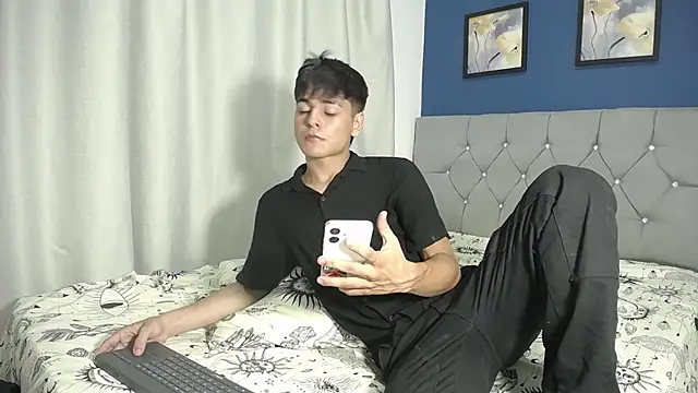 Logan Jhonson19 online show from June 14, 2026, 3:08 am