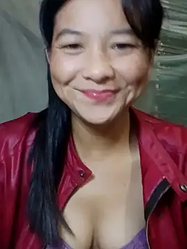 rinrin7700 online show from May 5, 2026, 10:24 pm