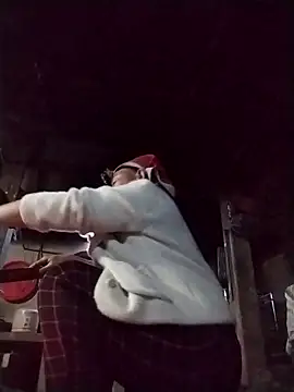 Lucie Fuzk online show from March 19, 2026, 1:44 pm