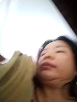 Snapshot of Ivy_Trix2 chatting on March 10, 2026, 4:05 am Ivy Trix2 online show from March 10, 2026, 4:05 am