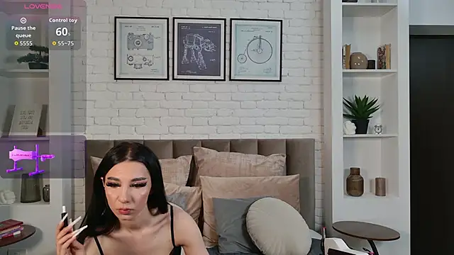 ErinEvans online show from May 13, 2026, 5:58 am