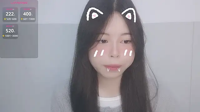 Snapshot of F-Yihao chatting on March 2, 2026, 6:03 am F-Yihao online show from March 2, 2026, 6:03 am