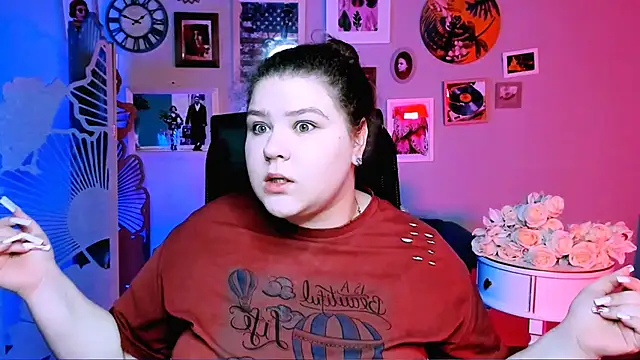 SofiRoce online show from March 12, 2026, 8:29 am