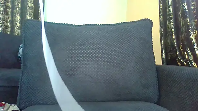 Snapshot of themhs chatting on April 7, 2026, 11:34 am themhs online show from April 7, 2026, 11:34 am