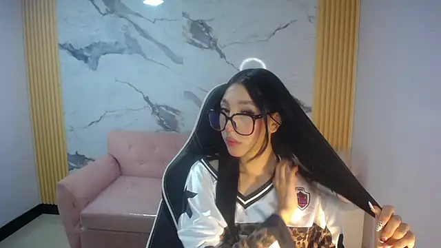 Snapshot of Roma_ch1 chatting on March 21, 2026, 12:53 pm Roma ch1 online show from March 21, 2026, 12:53 pm