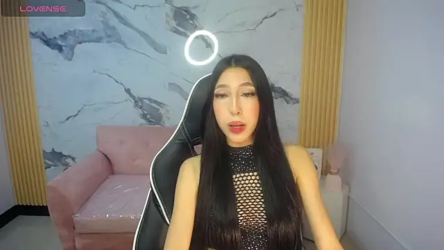 Snapshot of Roma_ch1 chatting on April 15, 2026, 1:04 pm Roma ch1 online show from April 15, 2026, 1:04 pm