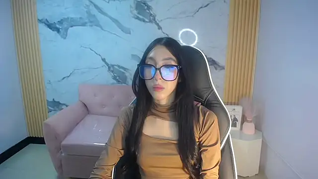 Snapshot of Roma_ch1 chatting on March 18, 2026, 2:41 pm Roma ch1 online show from March 18, 2026, 2:41 pm