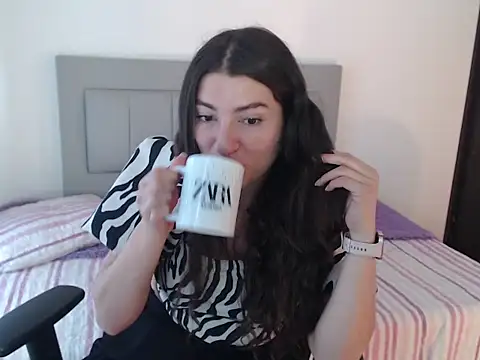 Julietaamado online show from March 30, 2026, 2:18 pm