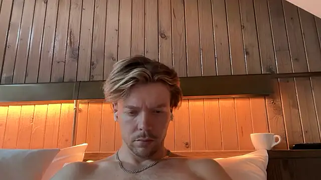 achillles67 online show from February 25, 2026, 3:45 pm