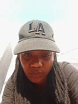 JANIELEE8XXXXX online show from July 28, 2026, 2:13 pm
