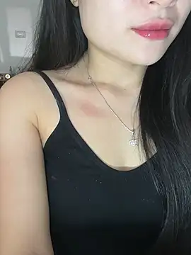 Snapshot of Tinn_tin chatting on May 8, 2026, 5:11 am Tinn tin online show from May 8, 2026, 5:11 am