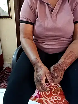 sexyladdupilla online show from March 7, 2026, 9:37 am