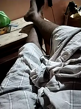 sathish2895 online show from June 1, 2026, 2:17 pm