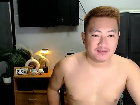 Bigdaddybear888 online show from July 25, 2026, 2:45 pm