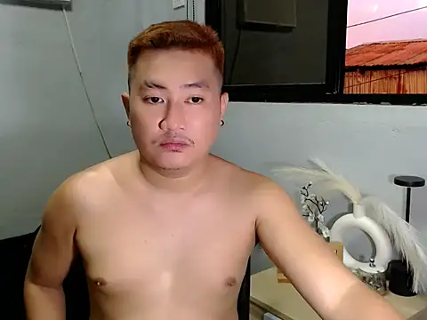 Bigdaddybear888 online show from July 20, 2026, 10:33 am