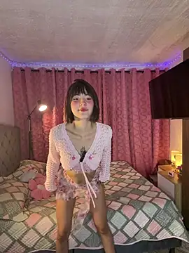 AitanaJhons  online show from March 31, 2026, 10:39 am