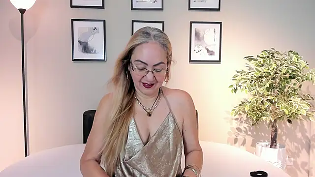 Victoria Firee online show from March 21, 2026, 12:09 pm