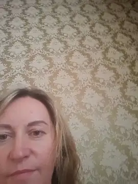 ChristinaYork online show from June 9, 2026, 12:39 pm