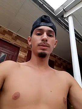 vitorJacob05 online show from February 25, 2026, 9:03 pm