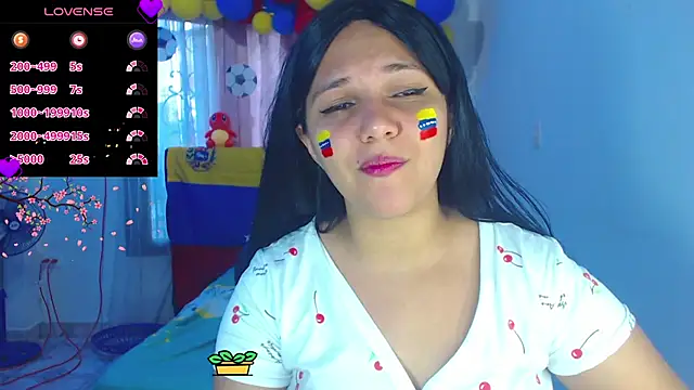 Snapshot of aurora_bela chatting on June 27, 2026, 11:00 pm aurora bela online show from June 27, 2026, 11:00 pm