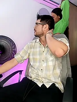 Snapshot of ritzabeth_daniel chatting on April 9, 2026, 2:35 am ritzabeth daniel online show from April 9, 2026, 2:35 am