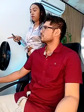 Snapshot of ritzabeth_daniel chatting on April 5, 2026, 2:29 am ritzabeth daniel online show from April 5, 2026, 2:29 am