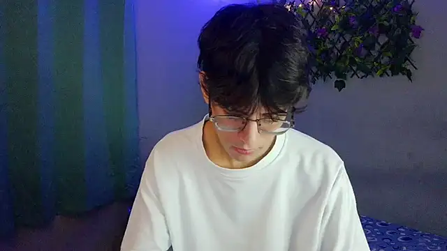 noah millerx online show from March 28, 2026, 3:40 am