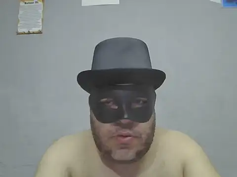 UrsoBissexualPauGrosso online show from April 6, 2026, 3:35 am