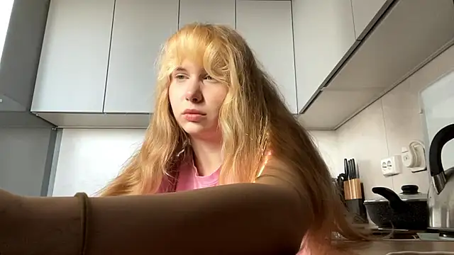 ShariLappas online show from March 14, 2026, 1:17 pm