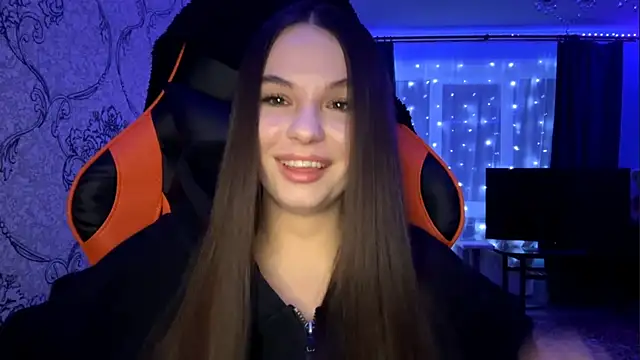 AkikoAnkrom online show from February 26, 2026, 9:04 pm