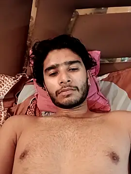 Snapshot of CoralN chatting on March 8, 2026, 2:04 am CoralN online show from March 8, 2026, 2:04 am