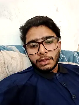 Snapshot of CoralN chatting on April 7, 2026, 3:52 am CoralN online show from April 7, 2026, 3:52 am