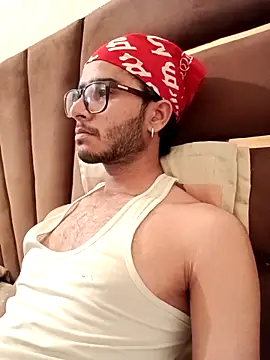 Snapshot of CoralN chatting on March 23, 2026, 9:20 am CoralN online show from March 23, 2026, 9:20 am