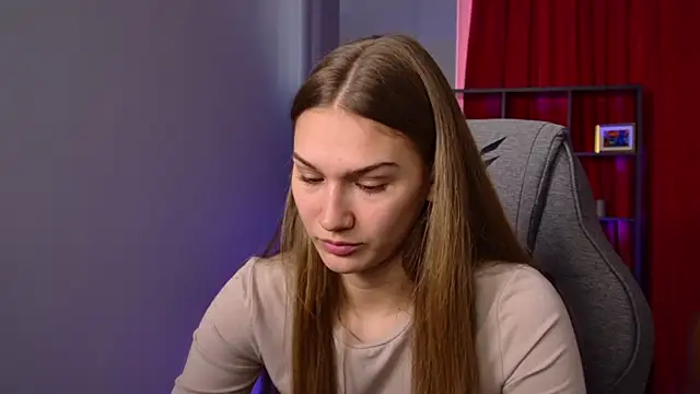 Sweet Emilya online show from March 23, 2026, 6:24 am