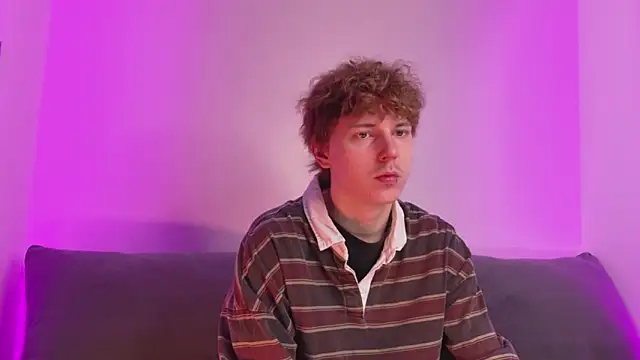 Snapshot of Mickey_Hawk chatting on April 13, 2026, 10:41 am Mickey Hawk online show from April 13, 2026, 10:41 am