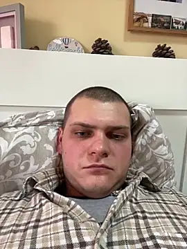 Snapshot of mihaiB2000 chatting on February 26, 2026, 12:27 pm mihaiB2000 online show from February 26, 2026, 12:27 pm