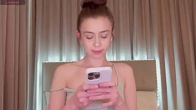 Nikalettaa online show from April 21, 2026, 2:25 am