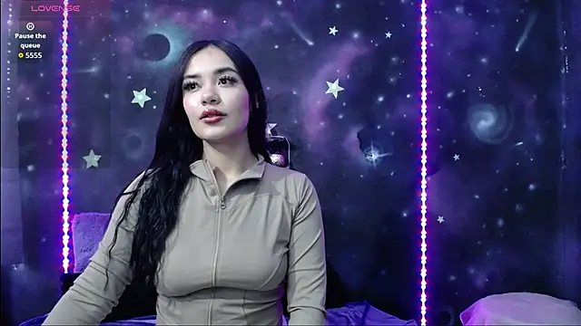 ValentinaRojass  online show from March 21, 2026, 2:32 pm
