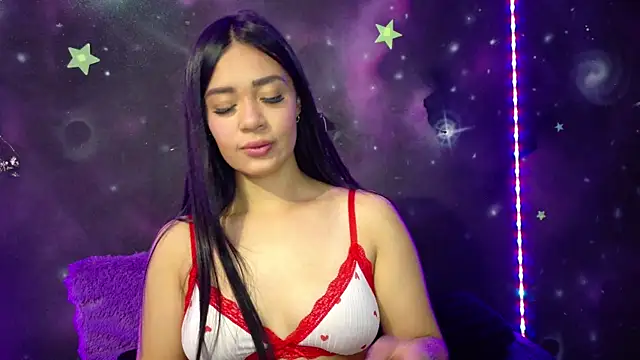 ValentinaRojass  online show from May 23, 2026, 3:33 pm