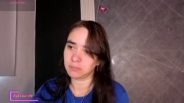  VALERIAGOMEZ online show from May 7, 2026, 11:24 am