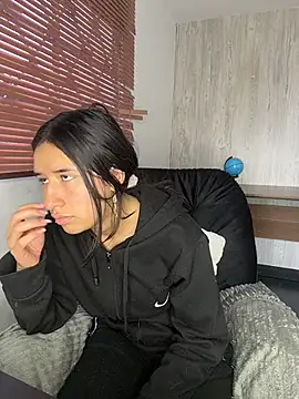 LilyRossi  online show from July 28, 2026, 12:59 pm