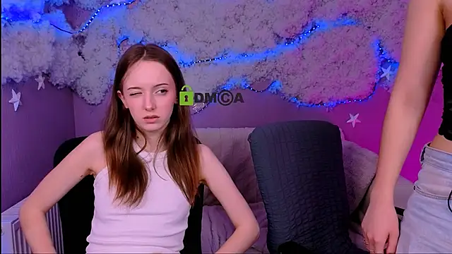 chloe ley online show from May 4, 2026, 7:39 pm