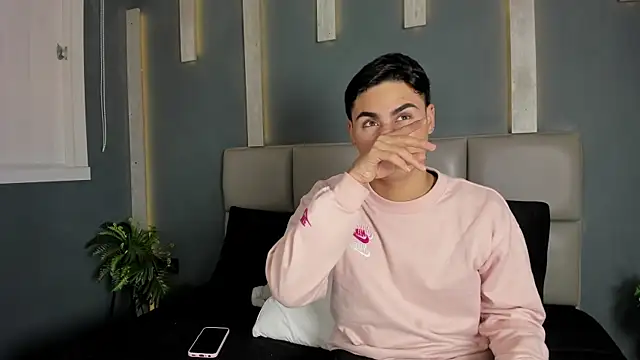 JOEYMIILLS online show from February 28, 2026, 1:11 pm